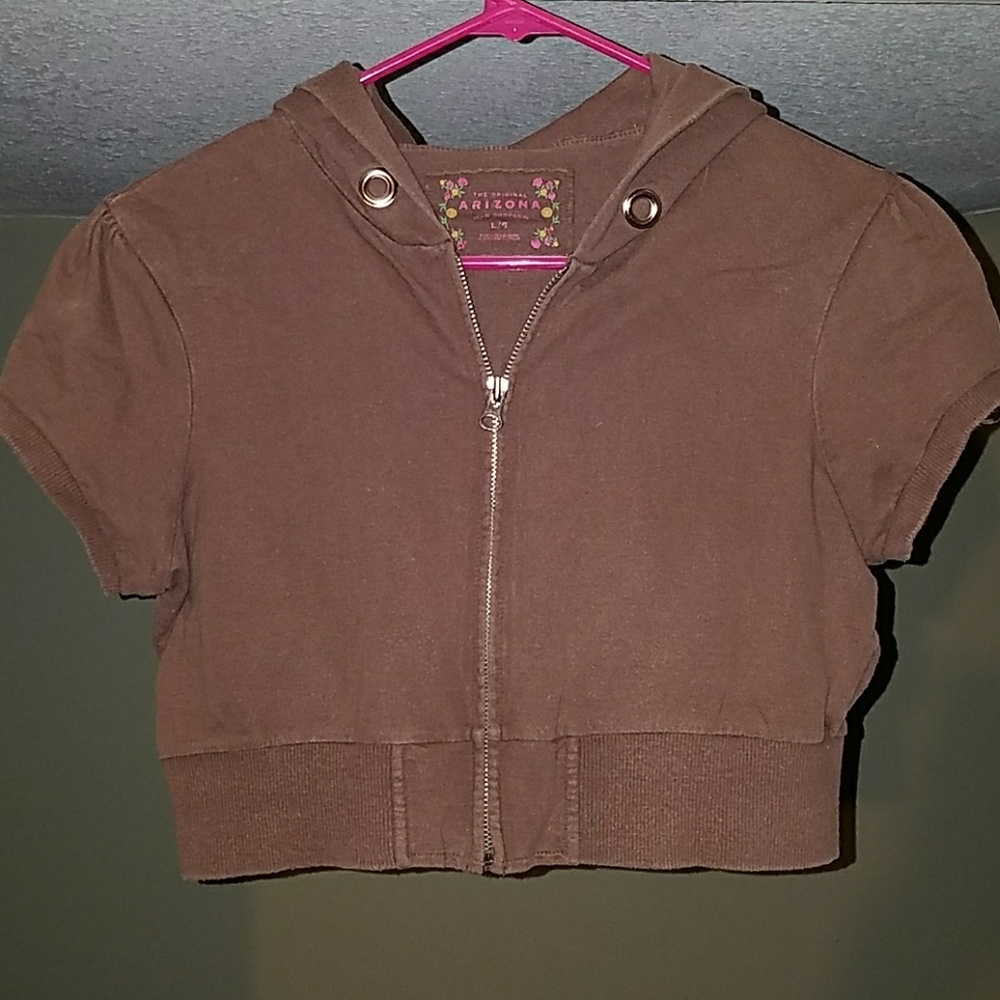FREE Cropped Short Sleeve Hoodie